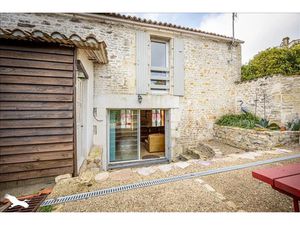 Vente maison 8 pièces 170 m² à Saint-crepin (17380)  349 000 €