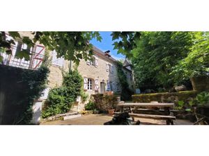 Vente maison 8 pièces 236 m² à Nonards (19120)  314 390 €