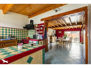 Vente maison 8 pièces 173 m² à Civrac-sur-Dordogne (33350)  358 700 €