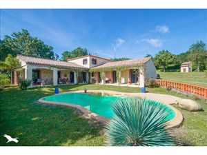 Vente maison 7 pièces 235 m² à Thil (31530)  748 000 €