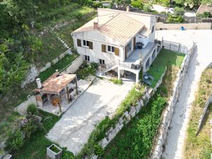 Vente maison 7 pièces 190 m² à Carros (06510)  639 000 €