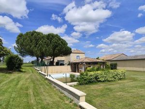 Vente maison 11 pièces 359 m² à Soumensac (47120)  637 450 €