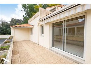 Vente appartement 3 pièces 52 m² à Saint-Georges-de-Didonne (17110)  243 800 €