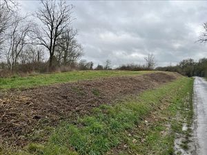 Vente terrain 2986 m² à Saint-Cybardeaux (16170)  13 000 €