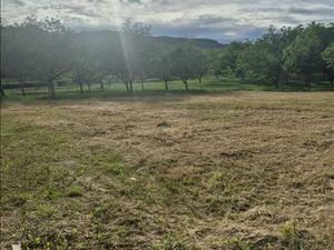 Vente terrain 1850 m² à Lanzac (46200)  36 480 €