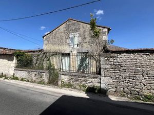 Vente maison 2 pièces 33 m² à Rouillac (16170)  29 000 €