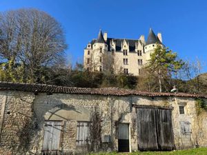 Vente maison 1 pièce 50 m² à Neuvicq-le-Château (17490)  19 000 €