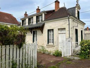 Vente maison 6 pièces 110 m² à Baudres (36110)  54 800 €