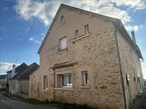 Vente maison 4 pièces 92 m² à Génis (24160)  129 000 €