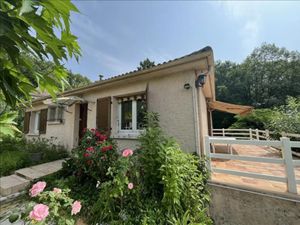 Vente maison 4 pièces 79 m² à Le Lardin-Saint-Lazare (24570)  134 375 €