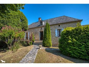 Vente maison 4 pièces 139 m² à Granges-d'Ans (24390)  164 000 €