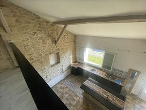 Vente maison 3 pièces 74 m² à Saint-Vincent-de-Pertignas (33420)  165 850 €