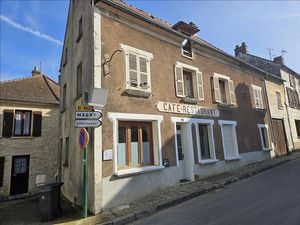 Vente maison 10 pièces 151 m² à Magny-en-Vexin (95420)  171 000 €