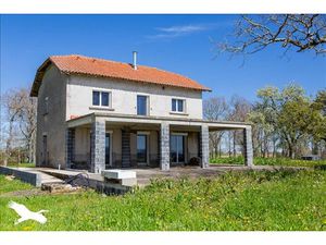 Vente maison 4 pièces 137 m² à Lécussan (31580)  179 000 €