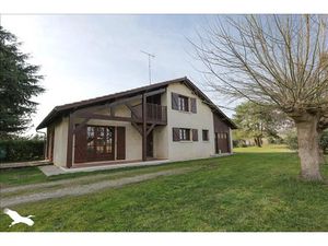 Vente maison 5 pièces 108 m² à Saint-Pierre-d'Aurillac (33490)  225 000 €