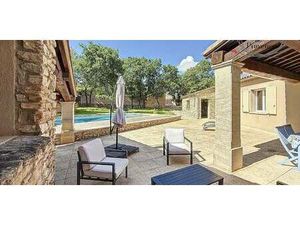 Propriété avec piscine La Roque-sur-Pernes (84)