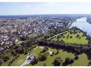 Vente appartement 4 pièces 76.61 m² à Saint-sebastien-sur-loire (44230)  375 000 €