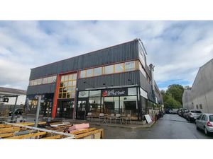 LOCAL COMMERCIAL A LOUER