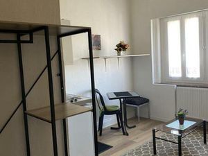 Location appartement 1 pièce 15 m² à Douai (59500)