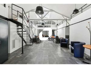 A VENDRE  ATELIER ENTIEREMENT RENOVE !