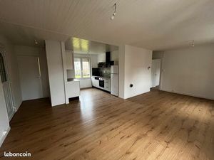 EXCLUSIF COUTHENANS - BELLE MAISON DE 70 m² (Deux chambres)