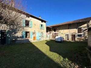 Maison T7 près de CHATEAUVILAIN à vendre