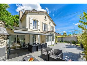 Maison de charme au coeur de ville 140m² 4 chambres