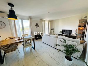 Vente appartement 3 pièces 65 m² à Cogolin (83310)  289 000 €