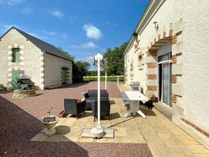 ' Charme authentique et grands espaces à 20 min de Tours '