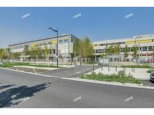 Location bureau BEGLES 1 531 m²