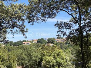 Terrain de 1 184 m² à La Bouilladisse