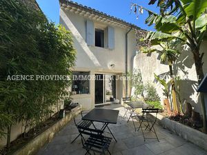 Vente maison de village 4 pièces 110m2 Grignan 26230 - 365000 € - Surface Privée