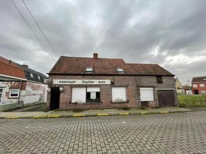 Maison de commerce 3 façades sise à SINT-DENIJS