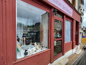 Location locaux professionnels 25 m² à Nevers (58000)  305 €