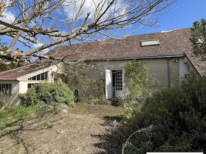 Vente ferme 5 pièces 114.5 m² à Guilly (45600)  163 000 €