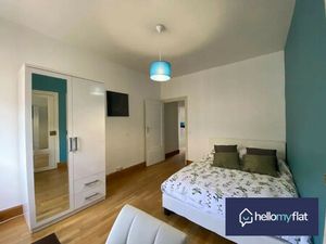 Location Appartement 4 pièces 86m² CHARLEVILLE MEZIERES 08000