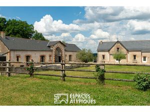 Ancien corps de ferme rénové avec gîte et dépendances