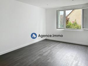 Vente appartement 2 pièces 50 m² Saint-Cyr-sur-Loire (37540)