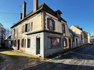 Vente immeuble 242.81 m² à Senonches (28250)  103 000 €