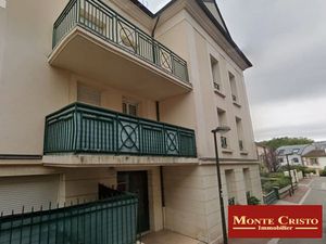 Location parking 10 m² à Le Chesnay-Rocquencourt (78150)  90 €