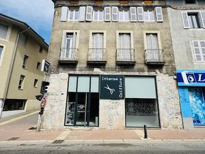 Location locaux professionnels 78 m² à Vinay (38470)  1 050 €