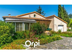 Maison Saint-Priest m² T-4 à vendre  230 000 €