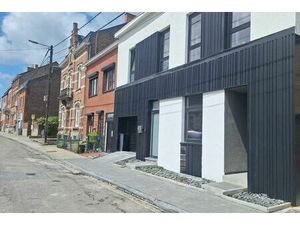 Bel appartement MOUSTIER-SUR-SAMBRE Place de la Gare 3/3