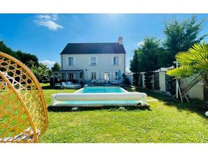 Maison Magny-le-Hongre 140 m² T-5 à vendre  780 000 €