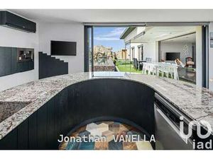 Vente Demeure d'exception Piscine à Claira (66530) : à vendre Piscine / 260m² Claira