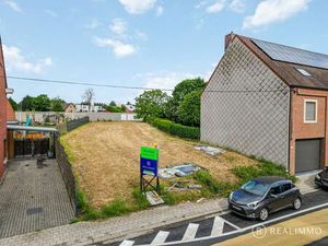 751m² bouwgrond te Sint-Lodewijk! Ideaal voor wonen & wer...