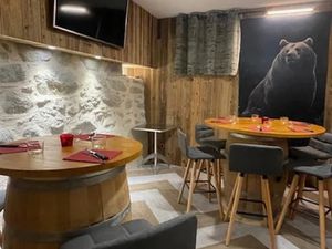 Vente locaux professionnels 100 m² à Cauterets (65110)  245 000 €