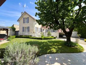 Vente maison 8 pièces 260 m² à Tracy-le-Mont (60170)  369 000 €