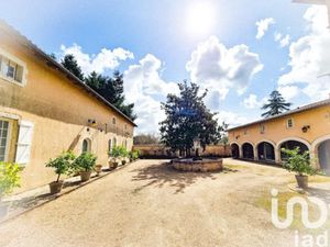 Vente propriété 10 pièces 284 m² à Vieux-Ruffec (16350)  570 000 €