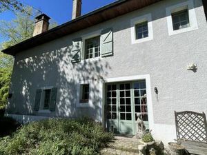 Propriété 7 pièces 190 m²